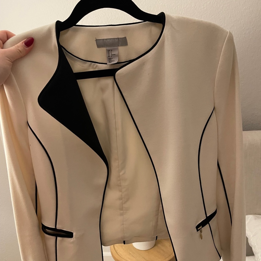H&M Women’s Blazer